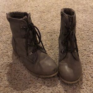 ❄️Super Cute Winter Boots ❄️